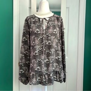 LOFT gray floral peplum blouse Medium